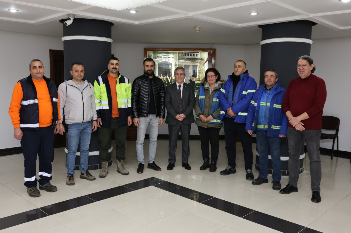 Belediye personellerinden Başkan Tetik’e teşekkür