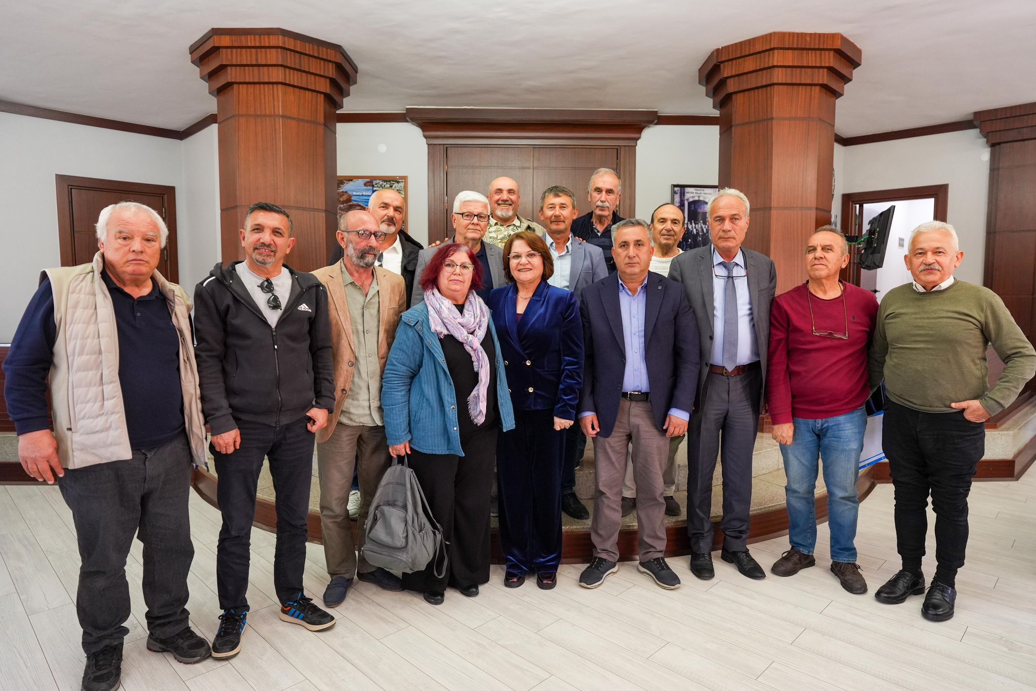 FEVZİPAŞA MAHALLESİ HEYETİ BAŞKAN HATİCE GENÇAY’LA BULUŞTU