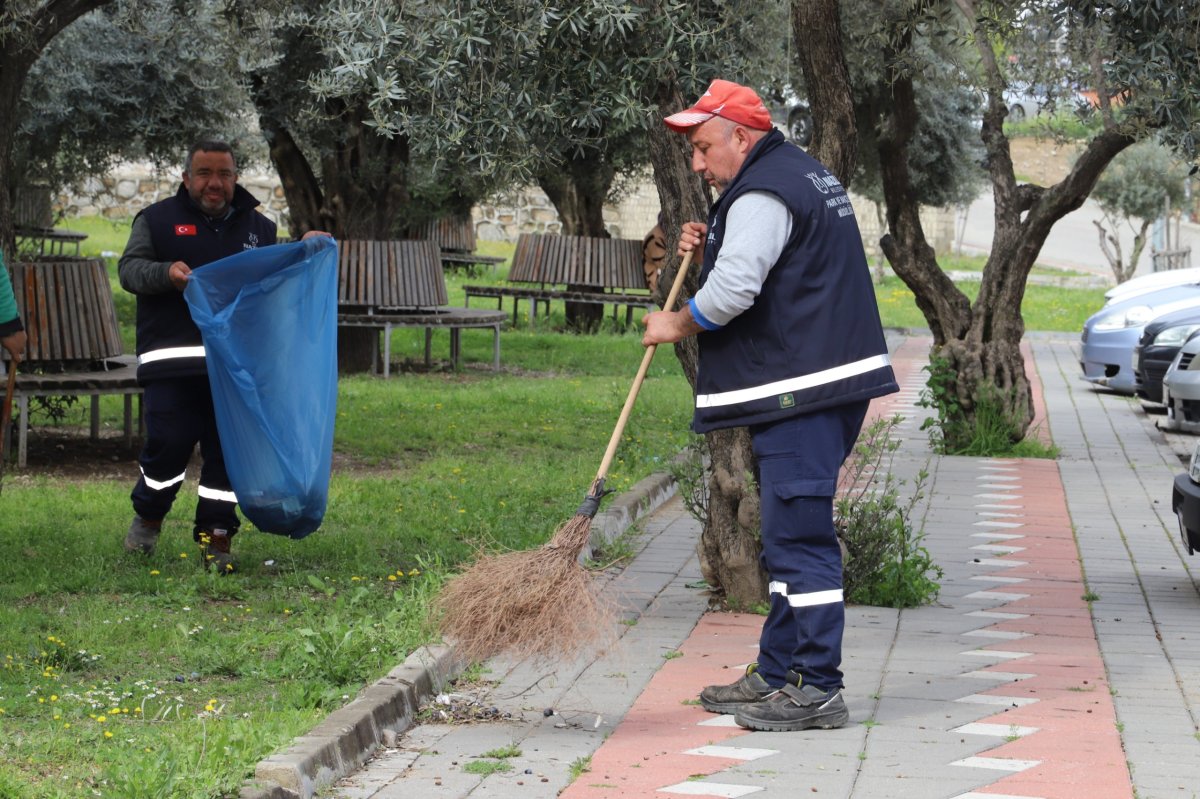 NAZİLLİ BELEDİYESİ'NDEN KAPSAMLI TEMİZLİK ATAĞI