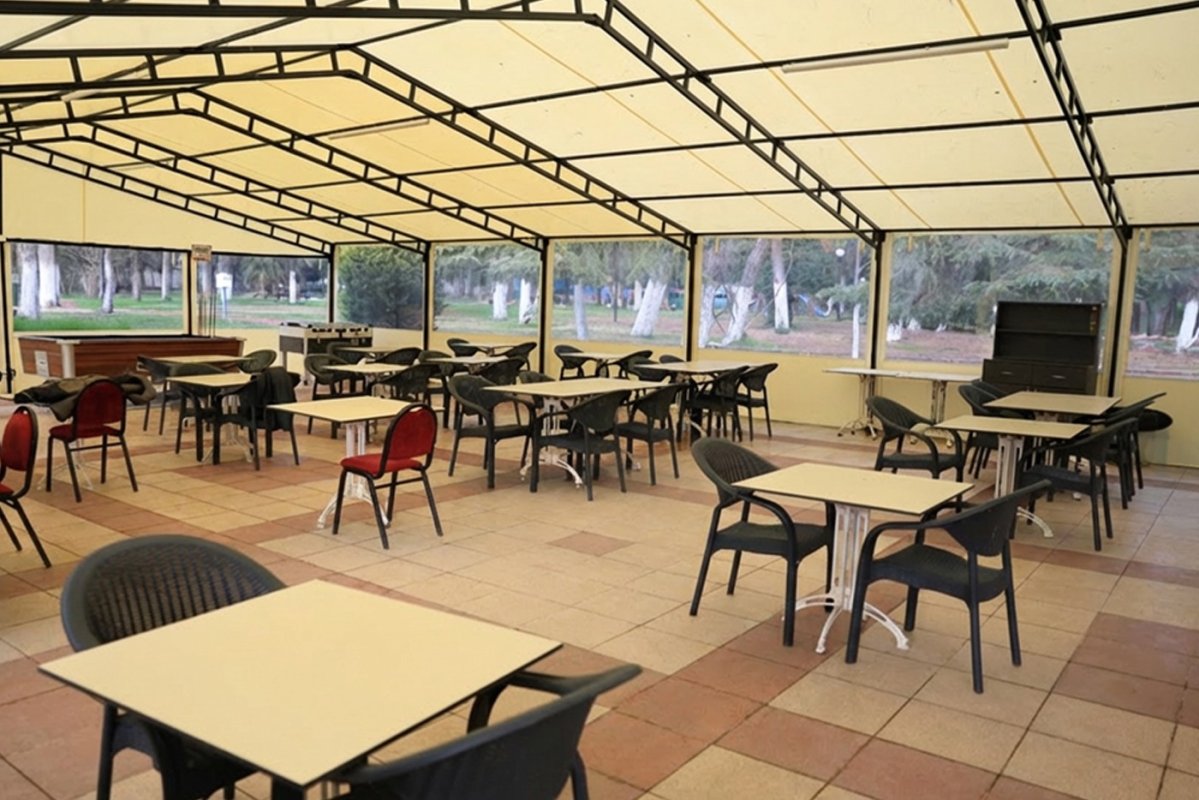 EFELER BELEDİYESİ PINARBAŞI KAFE’Yİ MODERNİZE ETTİ.