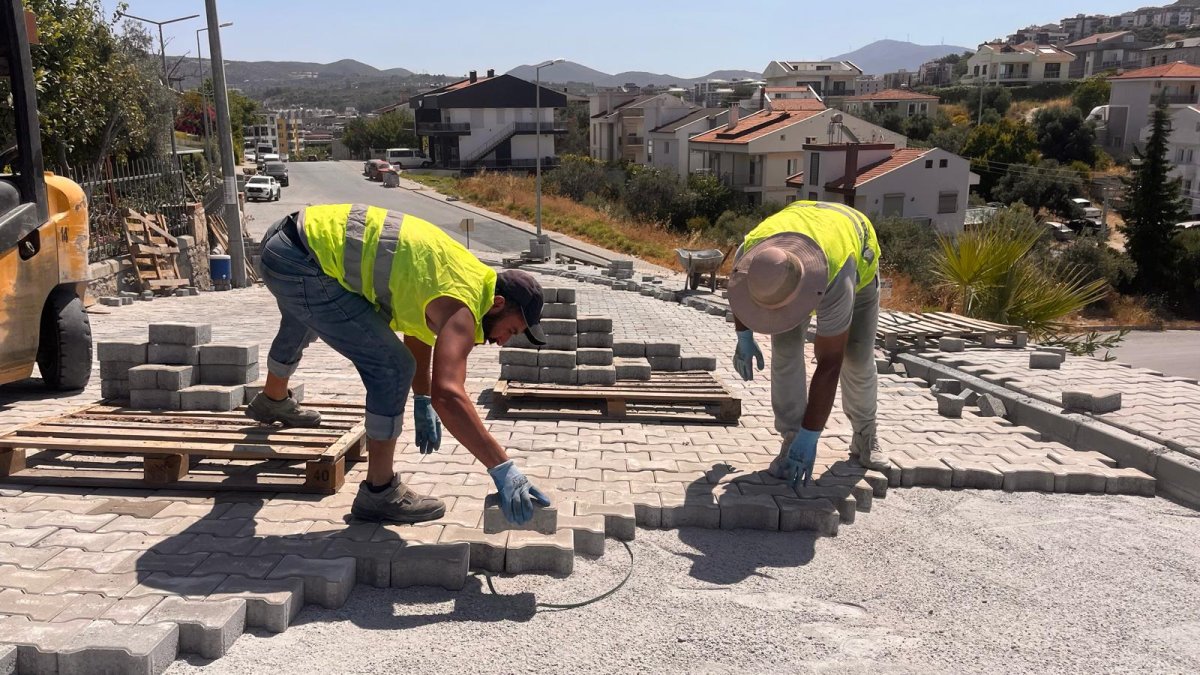 KADINLAR DENİZİ'NDE YOL YENİLEME ÇALIŞMALARI..