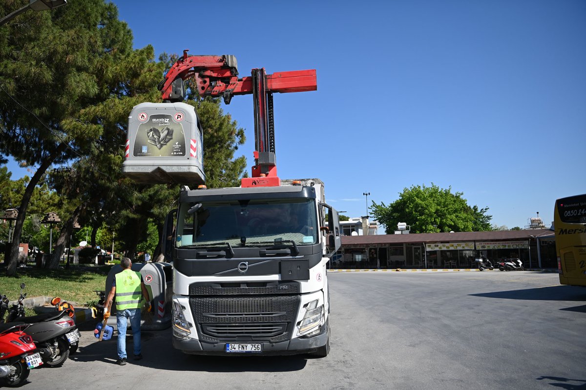 KUŞADASI BELEDİYESİ’NDEN ‘ÇEVRE TEMİZLİĞİ’ İÇİN ÖNEMLİ ÇAĞRI