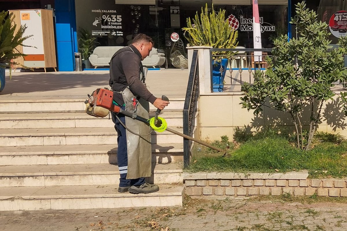 EFELER BELEDİYESİ’NDEN KESİNTİSİZ ÇEVRE MESAİSİ..