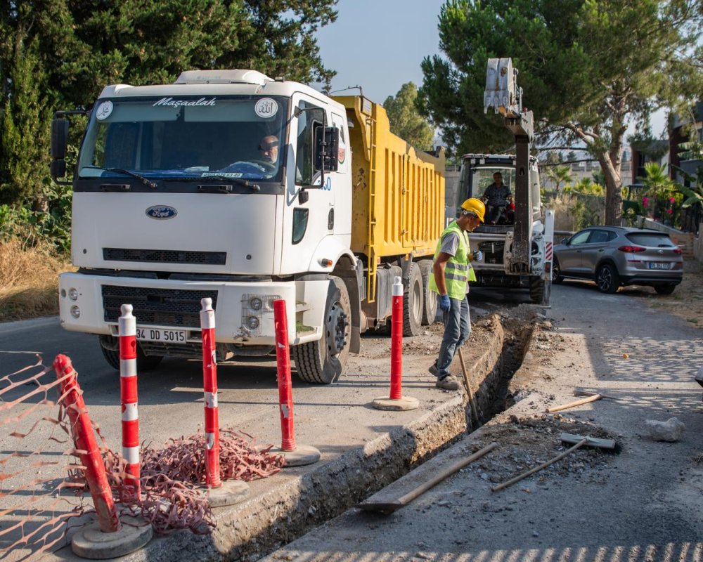 KARAOVA MAHALLESİ'NDE DOĞALGAZ  ÇALIŞMALARI BAŞLADI..