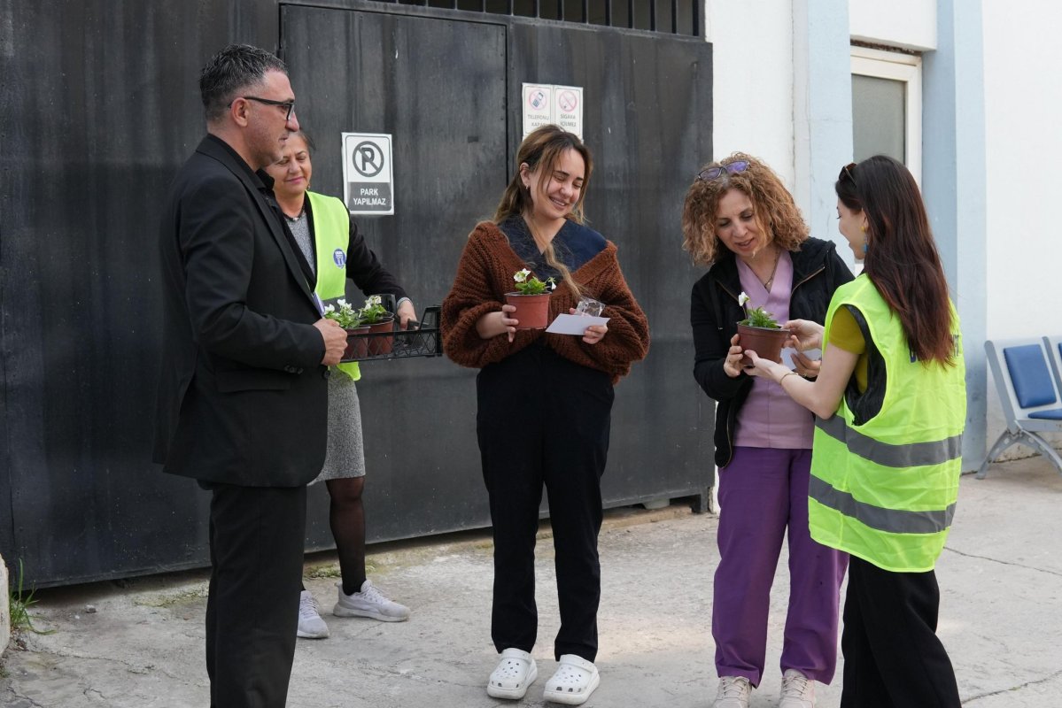 DİDİM BELEDİYESİ’NDEN 14 MART’TA SAĞLIK ÇALIŞANLARINA ANLAMLI JEST