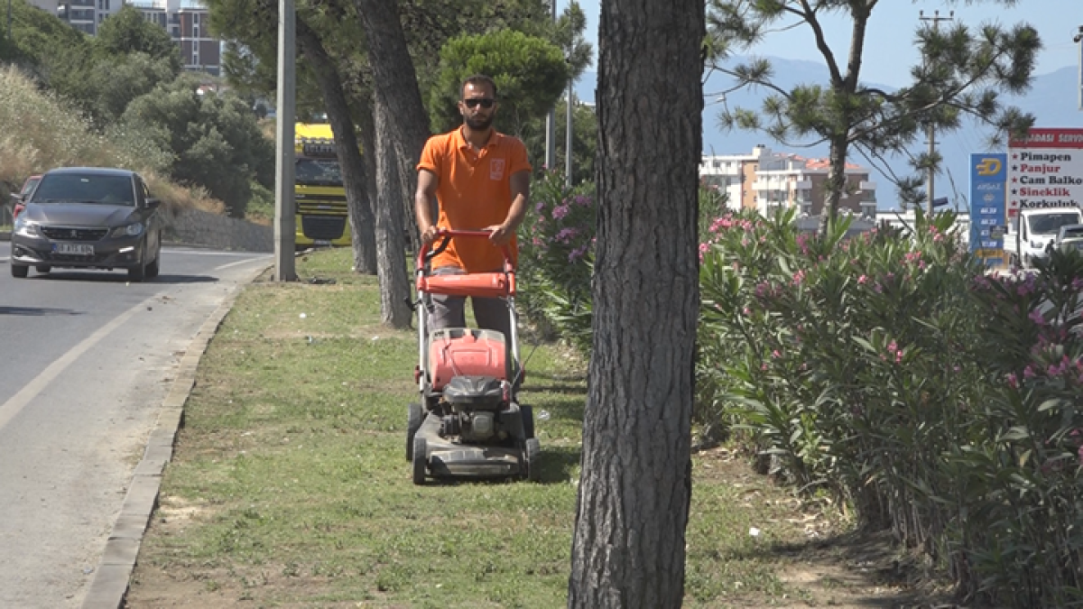 KUŞADASI BELEDİYESİ’NDEN YEŞİL DOKUYA TİTİZ DOKUNUŞ..