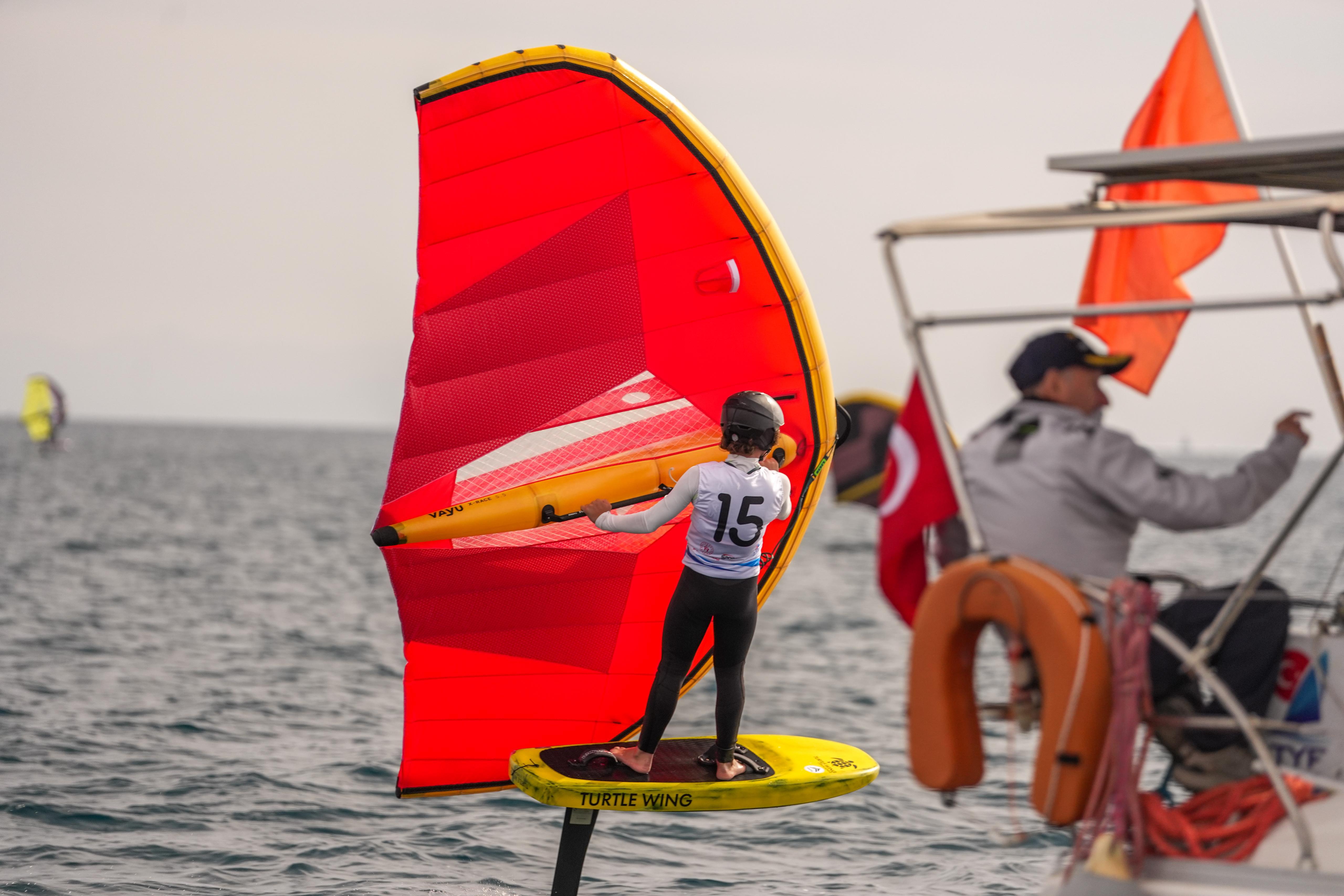 BAŞKAN GENÇAY: 'TÜRKİYE YELKEN ŞAMPİYONASI’NA EV SAHİPLİĞİ YAPMAKTAN  MUTLULUK DUYUYORUZ'